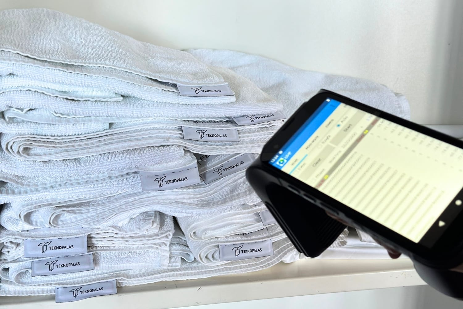 Towel Tracking System Automation